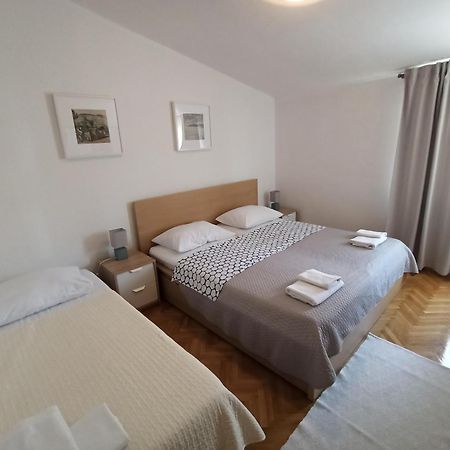 Apartments Pinery Makarska Exterior photo