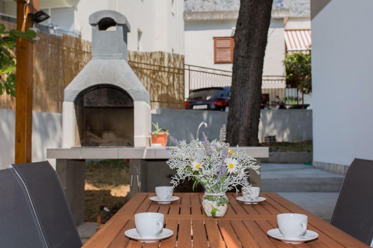 Apartments Pinery Makarska Exterior photo