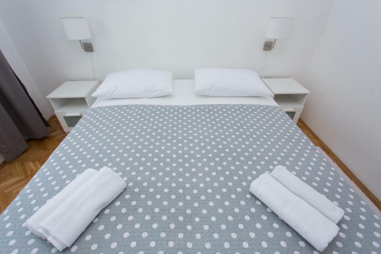 Apartments Pinery Makarska Exterior photo