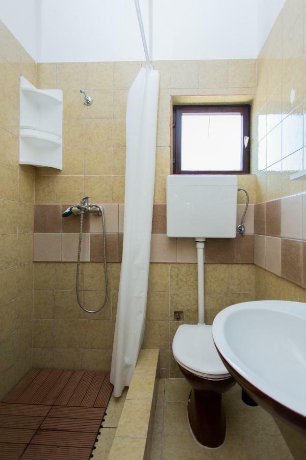 Apartments Pinery Makarska Exterior photo